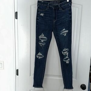 American Eagle Outfitters Women's Dark Blue Distressed Skinny Jeans
